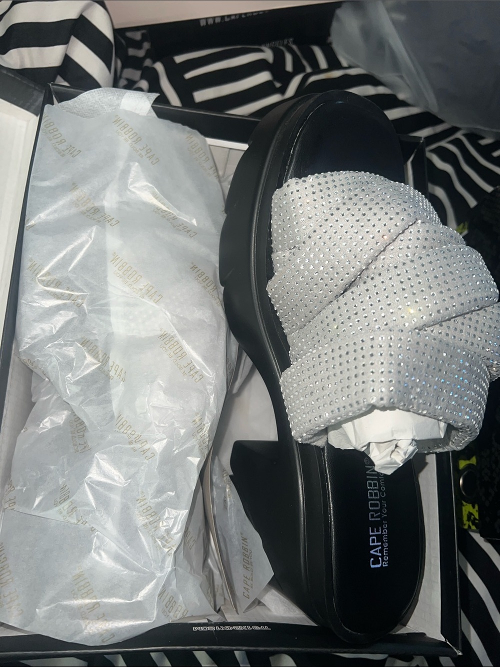 Cape Robbin White Crystal-Embellished Slip-On Platform Mules